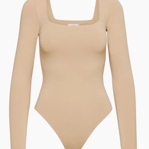 Aritzia Babaton Contour Squareneck Longsleeve Bodysuit, Size S, Colour Soft Tan